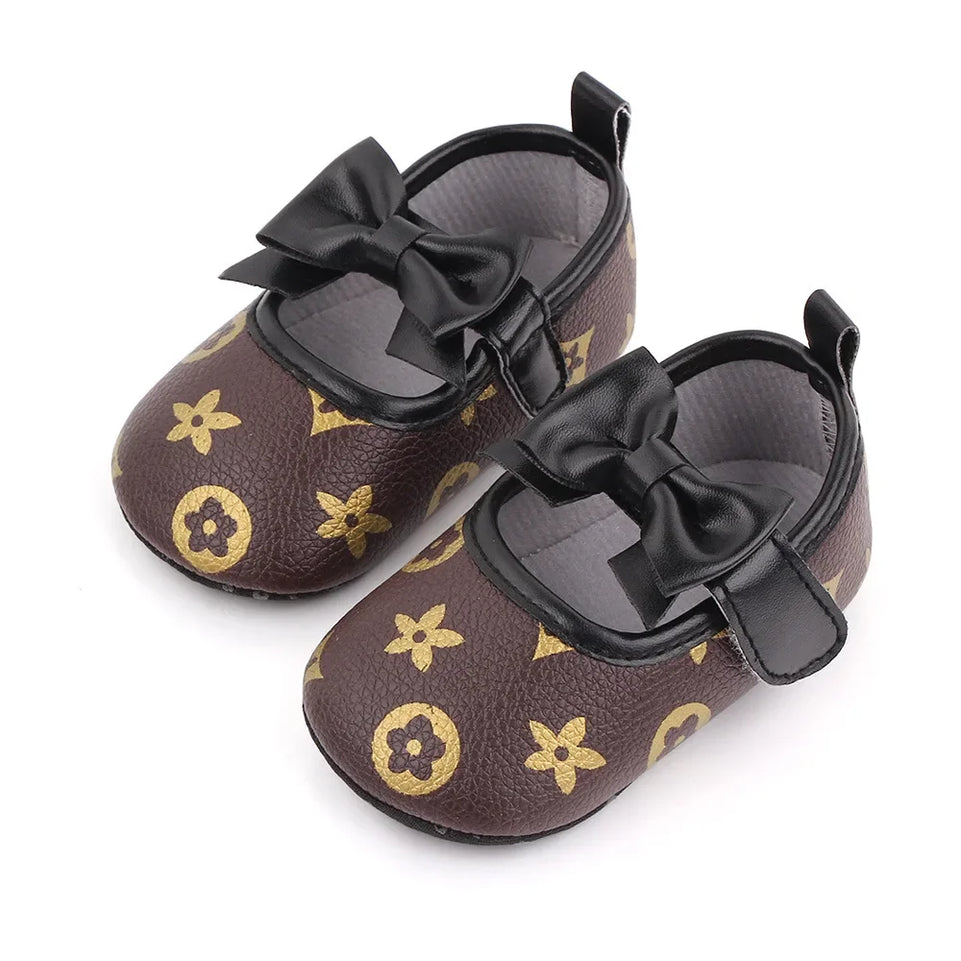 Baby Girls Shoes Love Bow Soft Soled Non-slip Footwear First Walkers Crib Shoes Toddler Girls Shoes